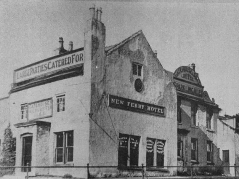 New Ferry Hotel, New Ferry •