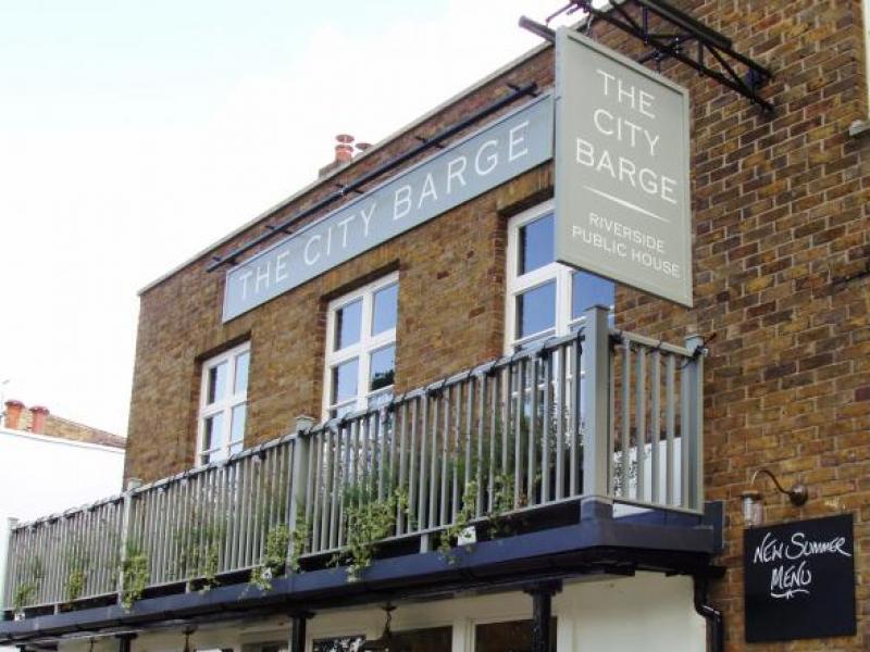 City Barge, Chiswick
