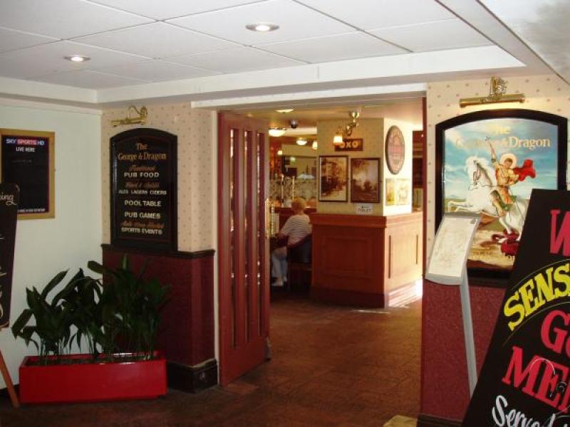 Barnaby's Lounge & Bar, Fulham