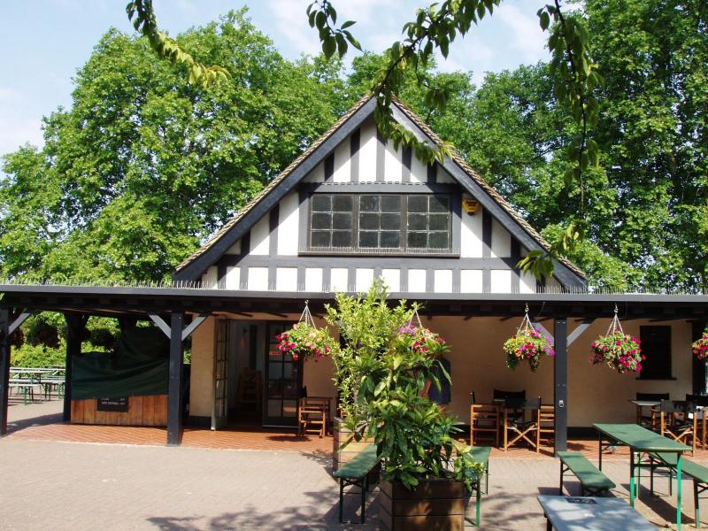 Broad Walk Cafe, London