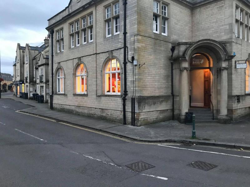 Piggy Bank Micropub, Calne •