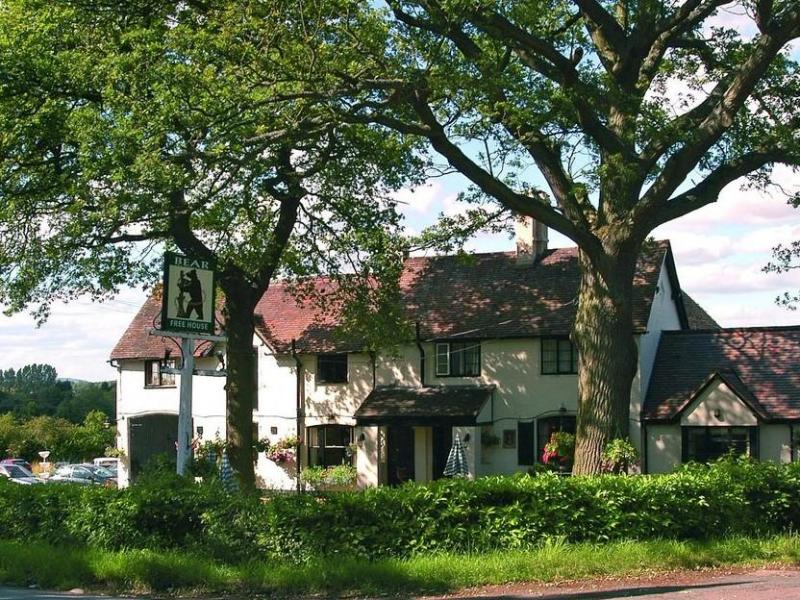 Bear & Ragged Staff, Bransford